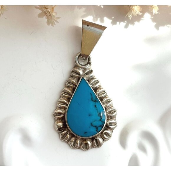 TC-176 Taxco, Mexican emstone Teardrop Sterling Silver 925 Vintage Pendant - Picture 1 of 10